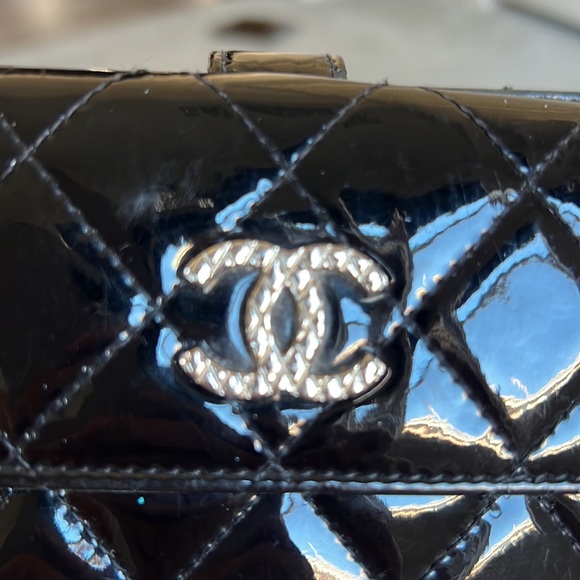 Authentic Chanel long wallet - Picture 17 of 17